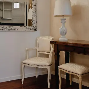 https://cozy-studio-parlamento.it-romehotels.com